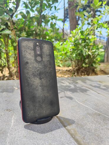 тачскрин на телефон fly: Xiaomi Redmi 8, 64 ГБ, цвет - Черный, 
 Кнопочный, Отпечаток пальца, Face ID