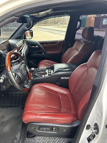 Lexus: Lexus LX: 2017 г., 5.7 л, Автомат, Бензин, Внедорожник — 7