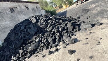 чугунную буржуйку: Уголь каменный в кусках Кара Кече - Фракция: крупнокусковой