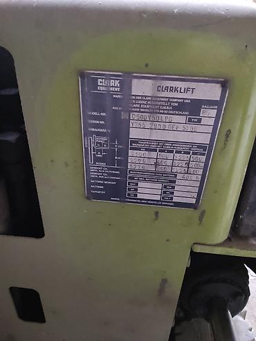 Погрузчики: Погрузчик, 1985 г., Колесный, Вилочный — 11