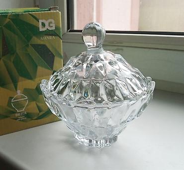 Наборы посуды: Разные цены. Блюда, тарелки: 1) 4 шт больших фарфор.блюда, как — 7