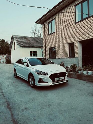 саната елеф: Hyundai Sonata: 2021 г., 2 л, Автомат, Газ, Седан