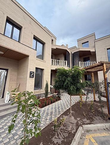 Продажа таунхаусов: 🏡 Продается роскошный ТАУНХАУС в стиле НЕО-ХАЙТЕК 📍 Район Магистраль — 4