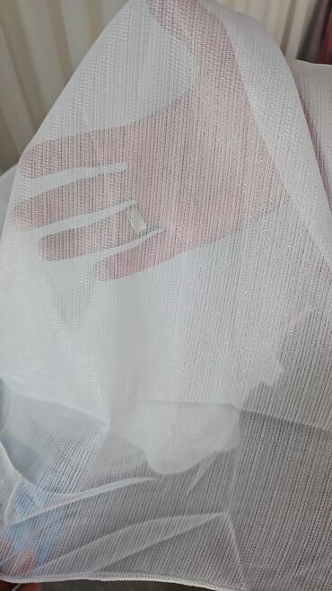 gilan tekstil: Ağ rəngli, incə toxunuşlu tull pərdə/parça - Material: şəffaf, yüngül