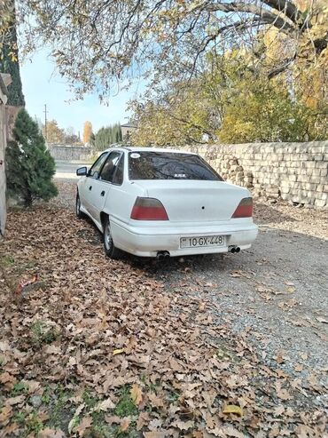 Daewoo: Daewoo Nexia: 1.4 л | 1996 г. Седан