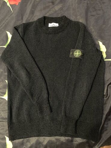 Свитерлер: Вязаный джемпер от Stone Island черного цвета с круглым вырезом
