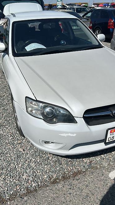 Subaru Legacy: 2004 г.