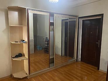 6 mikrorayon: Salam Oglan otaq yoldasi axtarriq evin her bir seraiti var ev metroya — 8