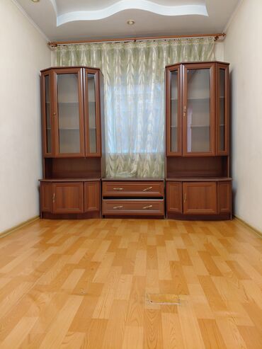 буу эмеректер: Зал үчүн гарнитур, Шкаф, ДСП, түсү - Күрөң
