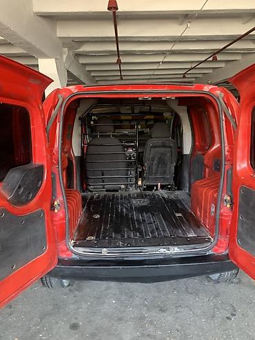 sernisin qazel: Fiat Fiorino yük furgonu - Kuzov: qapalı furgon, iki arxa qapı — 2