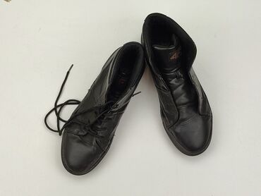 Чоловіче взуття: Чоловічі черевики 44, стан - Хороший