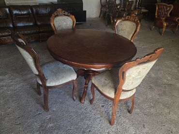 Stilski trpezarijski stolovi: Stilski trpezarijski stolovi na lalafo.rs — 1 Stilski trpezarijski stolovi: Stilski trpezarijski stolovi — 1