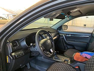 kia bongo: Kia Sorento SUV - Kuzov: tünd boz rəng, 5 qapı, dam relsləri və yan — 8