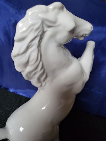 Ostali kućni dekor: Porcelanki veci nov,vintaz konj. Porcelanski konj,nov. sve na — 4