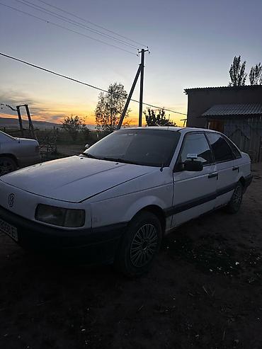авто в кыргыстане: Volkswagen Passat: 1989 г., 1.8 л, Механика, Бензин, Седан — 2