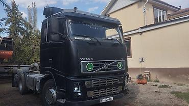 сколько стоит говновоз: Тягач, Volvo, 2002 г., Без прицепа — 2