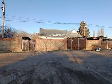 Продажа коттеджей и домов: Продаётся дом в селе Ленинском. Кирпичный дом с большим участком — 3