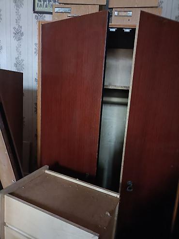 yuxuda bos banka gormek: Paltar şkafı böyük möhkəm sağlam tutumlu Gəncədə — 2