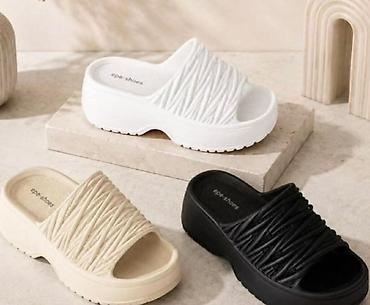 crocs papuce ccc: Brojevi 
36-41
2400 din
OR💥 — 1