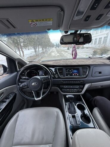 Kia: Kia Carnival: 2018 г., 2.2 л, Автомат, Дизель, Минивэн — 7