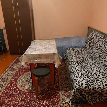 nerimanovda 3 otaqli kiraye evler: Nərmanov rayonu Montin bazarının yanında 1 otaqlı ev kirayə verilir