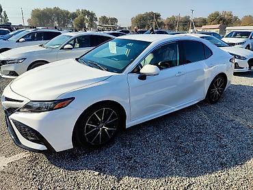 lexus rx 2011: Toyota Camry: 2021 г., 2.5 л, Автомат, Гибрид, Седан — 3