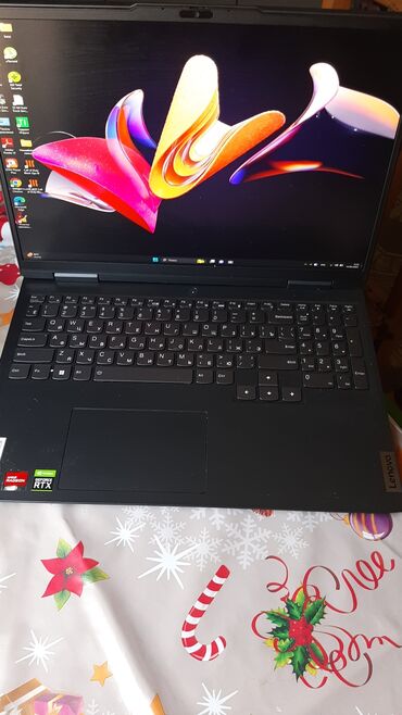 klass 5 legv etmek: Lenovo 15.6 ", AMD Ryzen 5, 512 GB