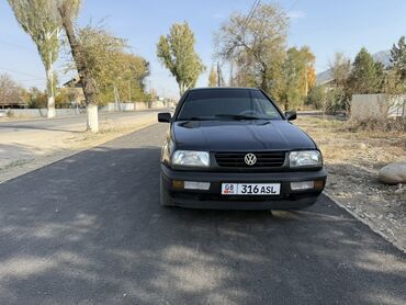 продажа киа карнивал: Volkswagen Vento: 1992 г., 1.8 л, Механика, Бензин, Седан