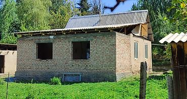 дом с баней: 4 комнаты, 65 м², 6 соток, Холодная вода — 7