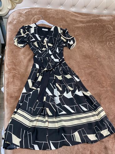 Ziyafət donları: Ziyafet geyimleri satilir munasib qiymete, yenidir,Marağlananlar — 2