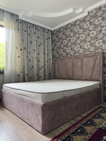 кровать спальни: Продаю двуспальную кровать 🛏 В хорошем состоянии, прочная и удобная