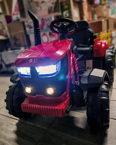 Traktori: Dečji traktor na akumulator sa prikolicom – crveno/žuti - Električni — 8