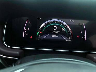 GAC: GAC (Trumpchi) M6 PRO — просторный 7-местный минивэн в белом цвете — 8