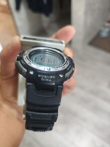 прогноз погоды: CASIO цифровые наручные часы с датчиком направления и температуры — 3