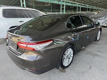 kia avella: Toyota Camry: 2019 г., 2.5 л, Вариатор, Гибрид, Седан — 3