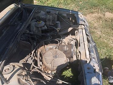 ауди 80 100: Audi 80: 1993 г., 2 л, Механика, Седан — 3