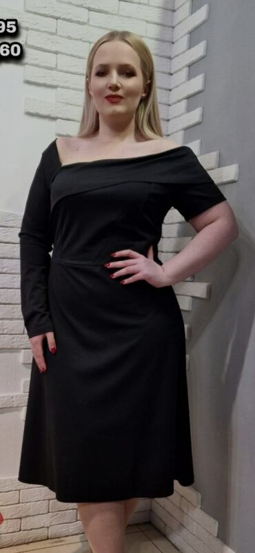 черное платье размер 50: Вечернее платье, Классическое, Средняя модель, С рукавами, Один рукав, 4XL (EU 48), 5XL (EU 50), 6XL (EU 52)