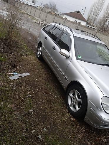 Mercedes-Benz: Mercedes-Benz 220: 2001 г., 2 л, Механика, Бензин, Универсал — 2