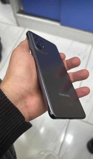 samsung b300: Samsung Galaxy A73, 256 GB, rəng - Boz, Barmaq izi, İki sim kartlı, Face ID