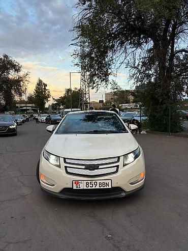 Chevrolet: Chevrolet Volt: 2012 г., 1.4 л, Вариатор, Гибрид, Хэтчбэк — 2