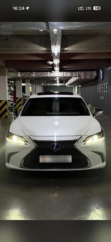 Lexus ES: 2020 г., 2.5 л, Вариатор, Гибрид, Седан