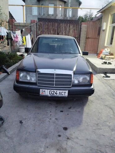 мерседес 34: Mercedes-Benz W124: 1990 г., 2.3 л, Механика, Бензин, Седан