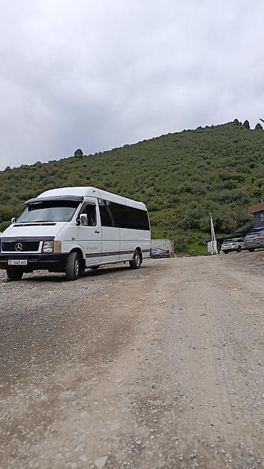 чехлы на бус: Автобус, Mercedes-Benz — 1