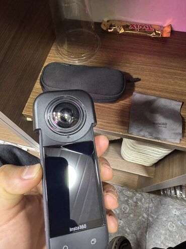 Videokameralar: İnsta360 x4.Demey olar tezedi,tam komplekt,gutu,cexol,her seyi
