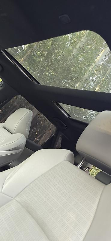wuling mini ev: Toyota bZ4X: 2022 г., Электромобиль — 7