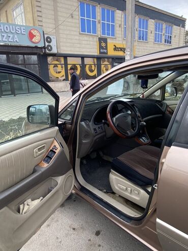 Lexus: Lexus RX: 1999 г., 3 л, Бензин, Кроссовер — 7