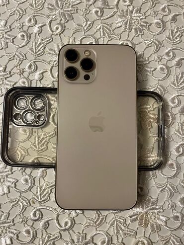 iphone 8s qiymeti: IPhone 12 Pro Max, 256 GB, Gümüşü, Face ID