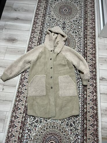 длинное трикотажное платье с капюшоном: Теплое женское пальто-куртка с капюшоном из мягкого флиса/«тедди»