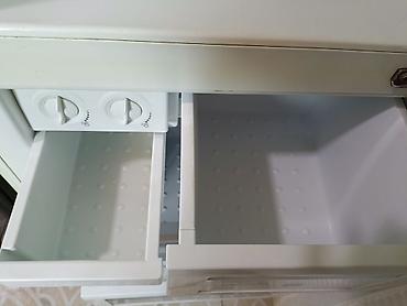 Elektronika: İşlənmiş 2 qapılı Samsung Soyuducu Satılır, rəng - Ağ, Təkərli — 10