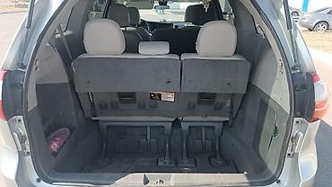 sprinter 516: Toyota Sienna: 2019 г., 3.5 л, Автомат, Бензин, Минивэн — 7